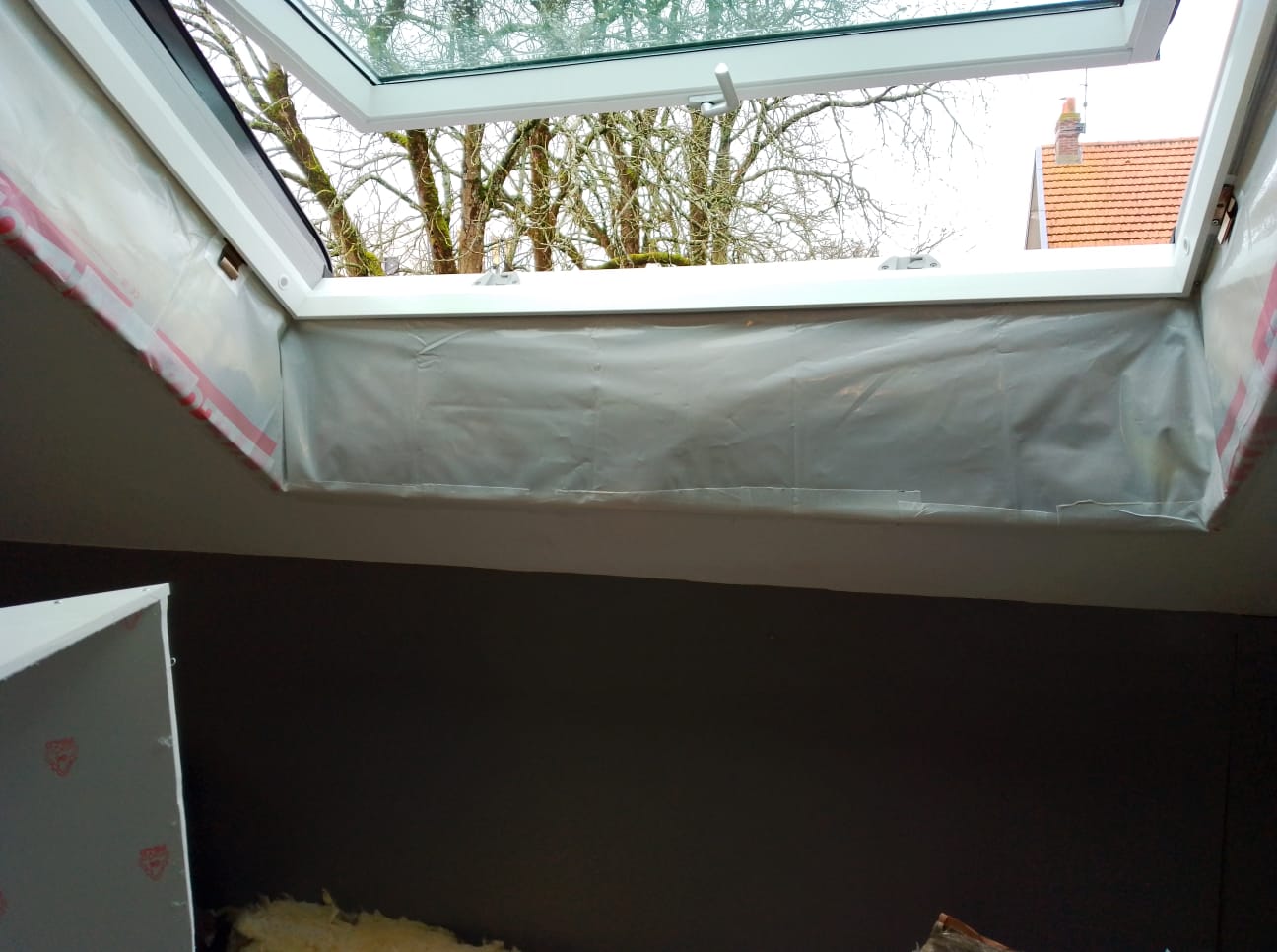 Pose Velux en cours Nantes – Joseph Mallard